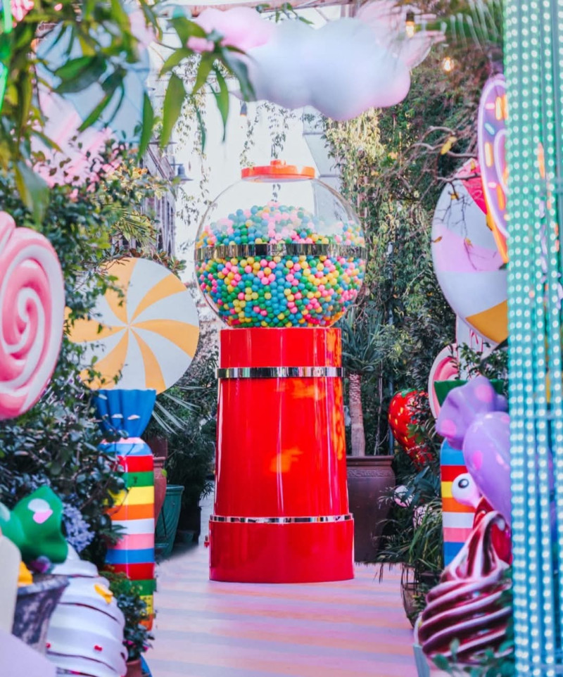 Ver aviso de uso de imágenes y contenido a pie de página.