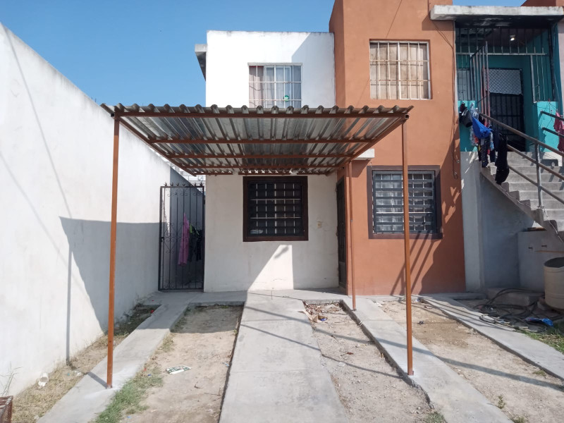 Ver aviso de uso de imágenes y contenido a pie de página.