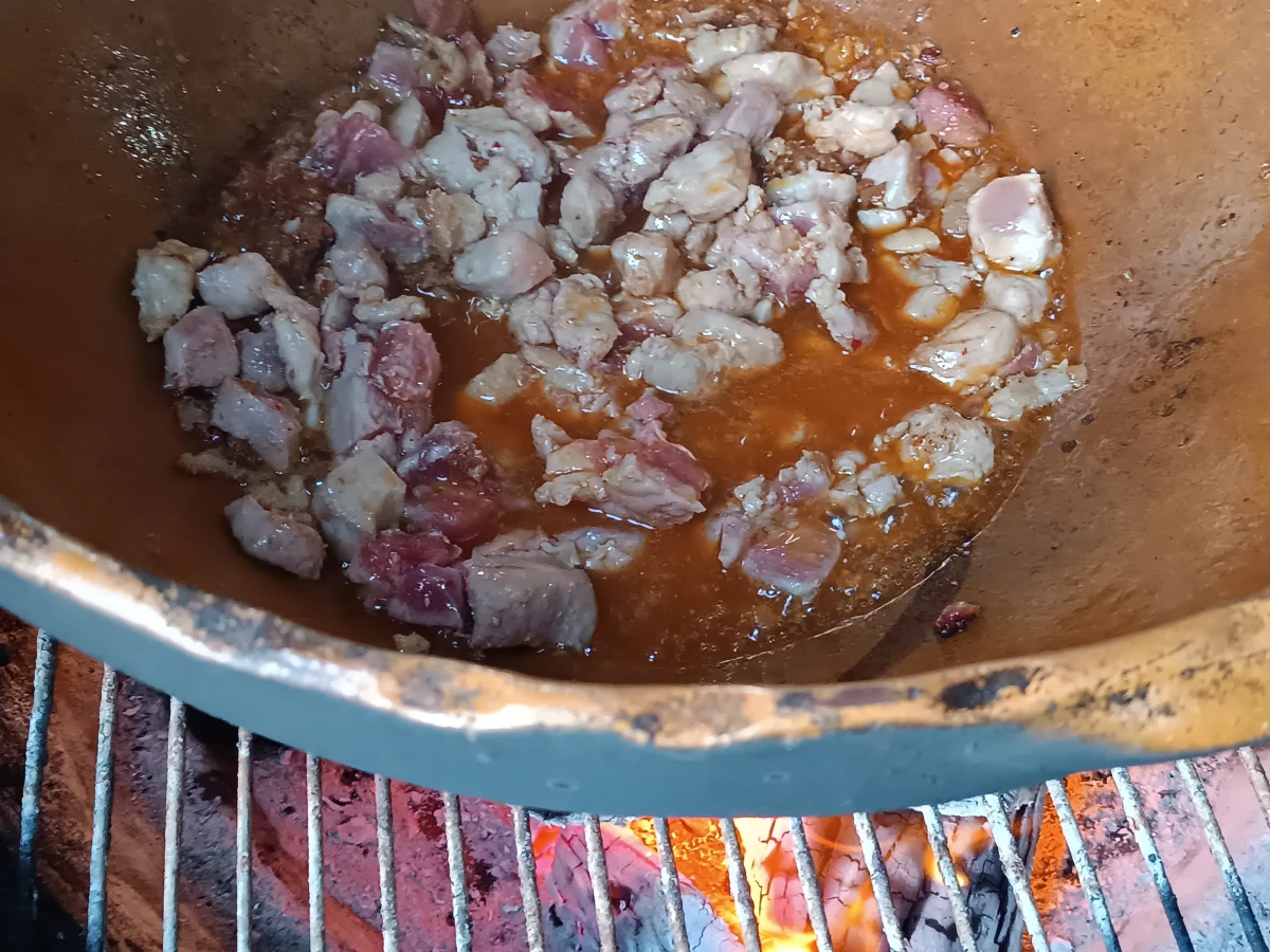 Ver aviso de uso de imágenes y contenido a pie de página.